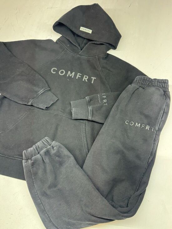 Comfrt Tops - Comfrt Hoodie Sweatpants Sweatsuit Black Unisex M/L TikTok Athleisure Casual